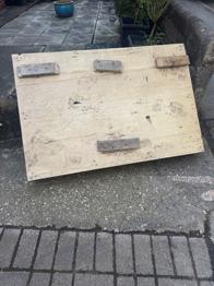 Free wooden pallet