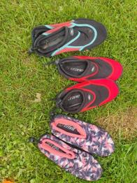 Beach shoes sizes 2, 3, 5
