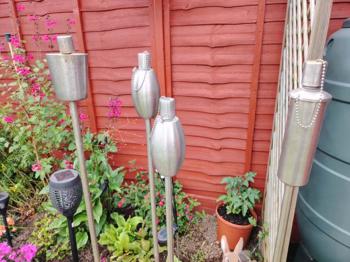 Garden oil lamps
