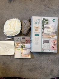 Crafty Knit Kit - Make Your Own Cushion Cover