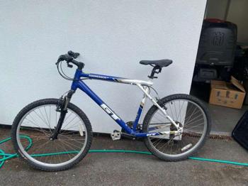 Aggressor GT Mountain Bike – Blue and White, Good Condition