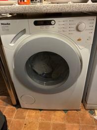 Miele Novotronic W1613 - spares or repair