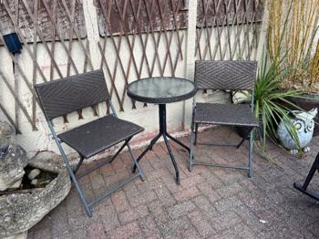 Bistro table & 2 different sets of chairs